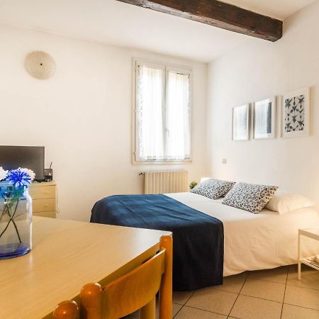 Al Pipai Apartment Ферара Екстериор снимка
